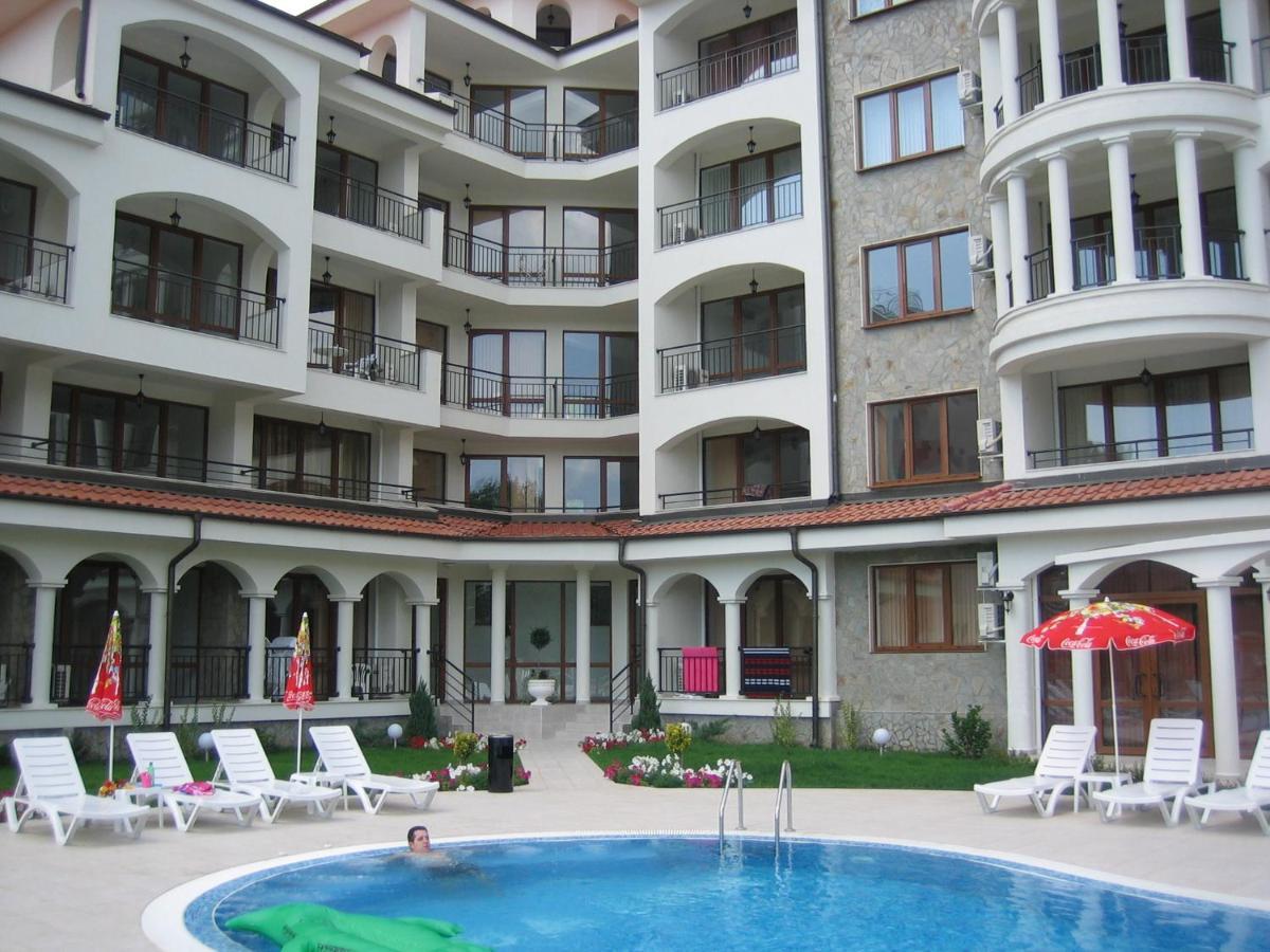 Chateau Del Mar Holiday Apartments Sunny Beach Exterior photo